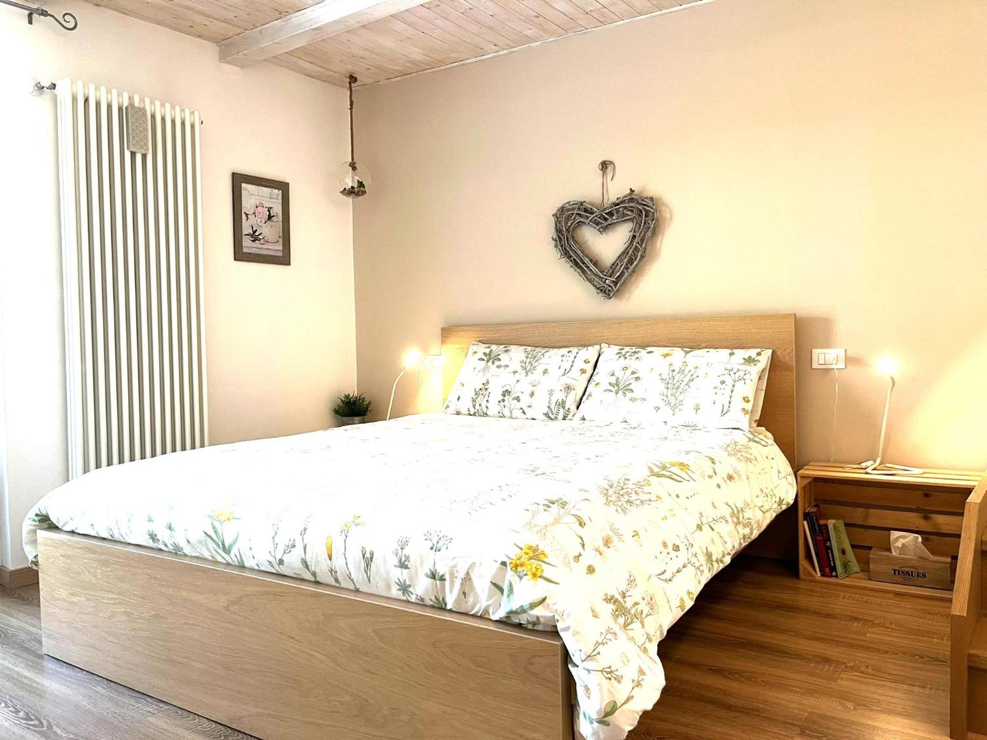 Maison Angela - You & Me Case Vacanza Аоста Екстер'єр фото